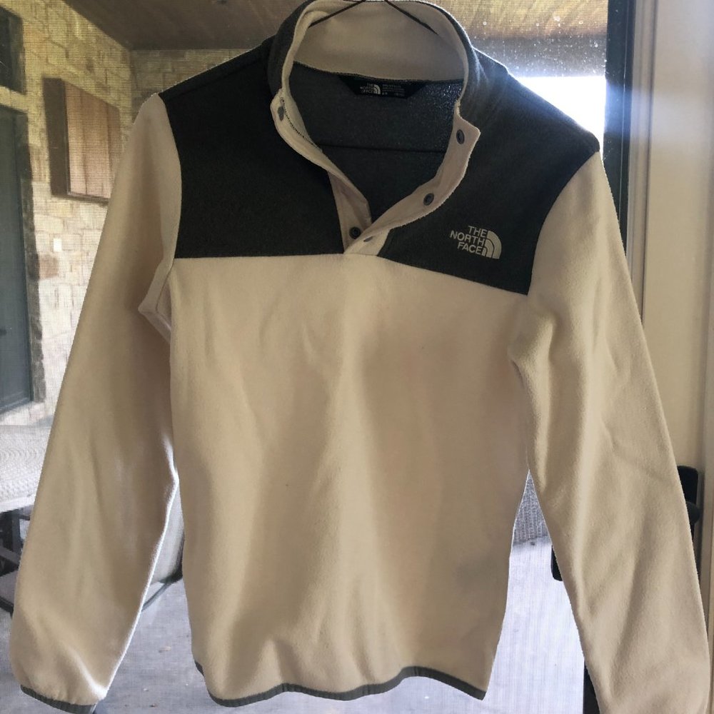 The North Face Lightweight Fleece